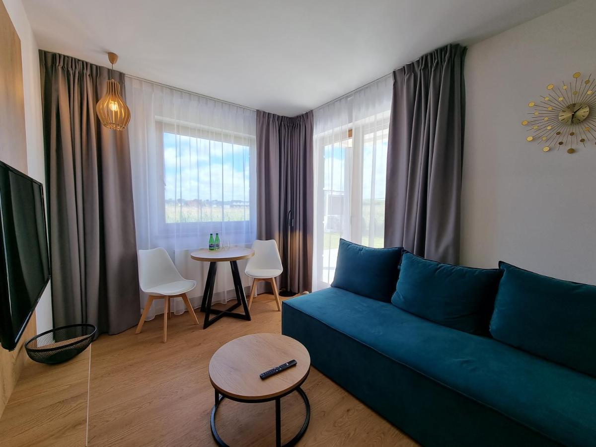 Prywatny Apartament W Hotelu C8 - 365Pam Sarbinowo Exteriör bild