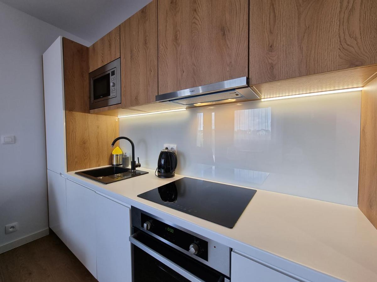 Prywatny Apartament W Hotelu C8 - 365Pam Sarbinowo Exteriör bild